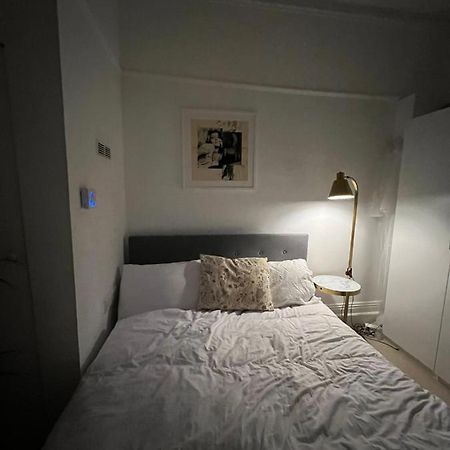 Gorgeous 1 Bed Flat Near Richmond Bridge. Apartment Екстериор снимка