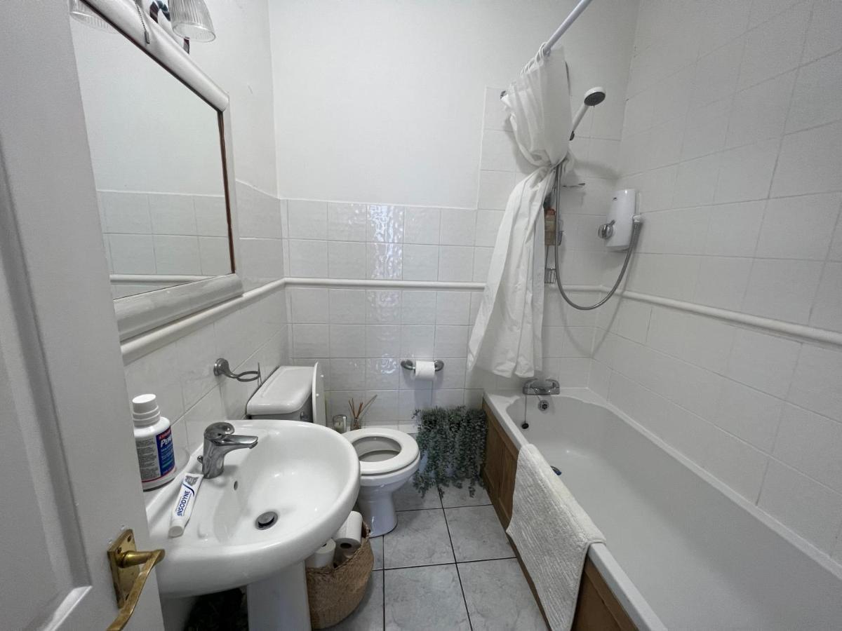 Gorgeous 1 Bed Flat Near Richmond Bridge. Apartment Екстериор снимка